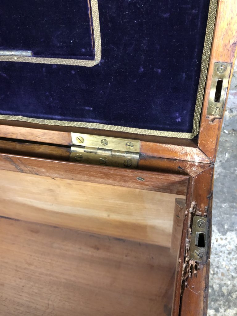 Brocante De La Ferme