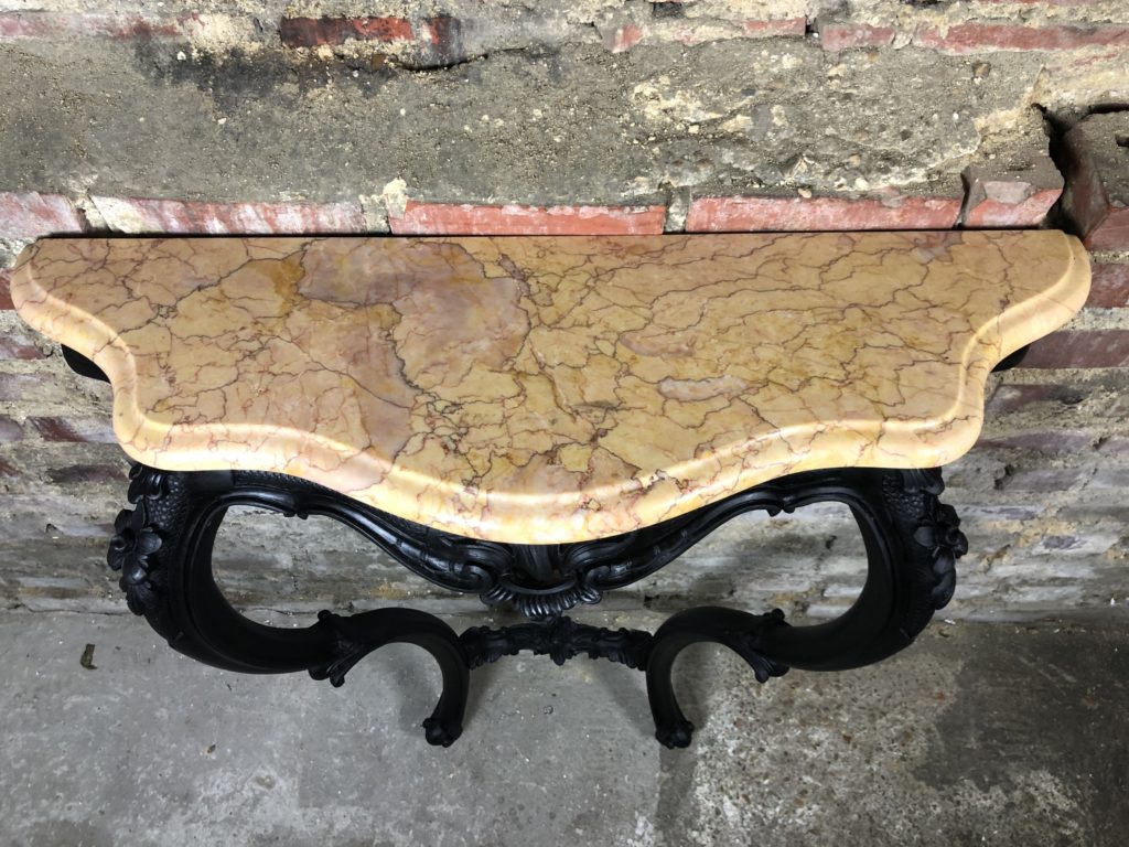 Brocante De La Ferme