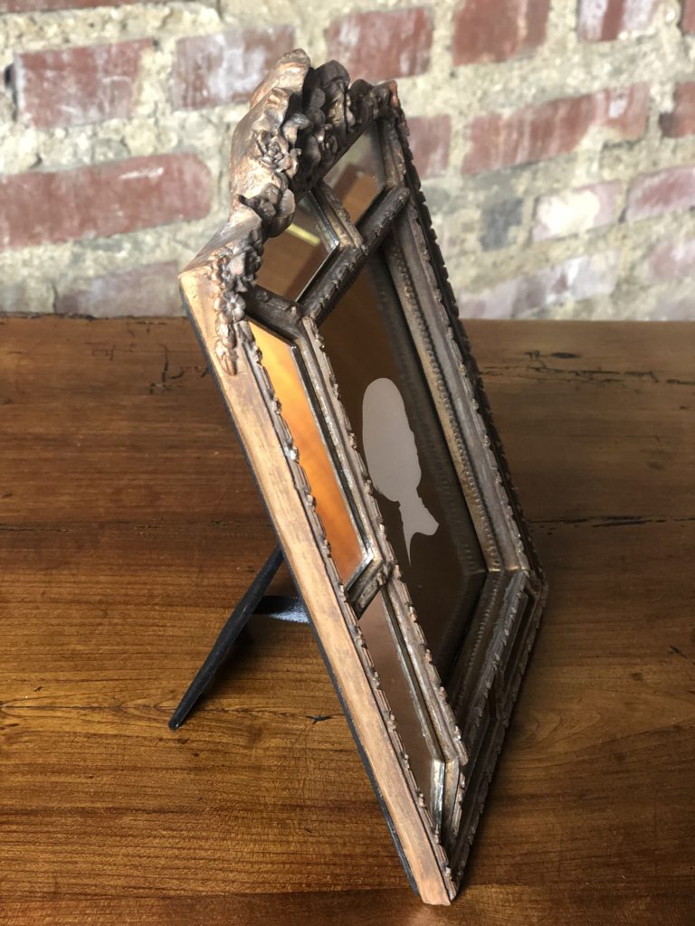 Brocante De La Ferme