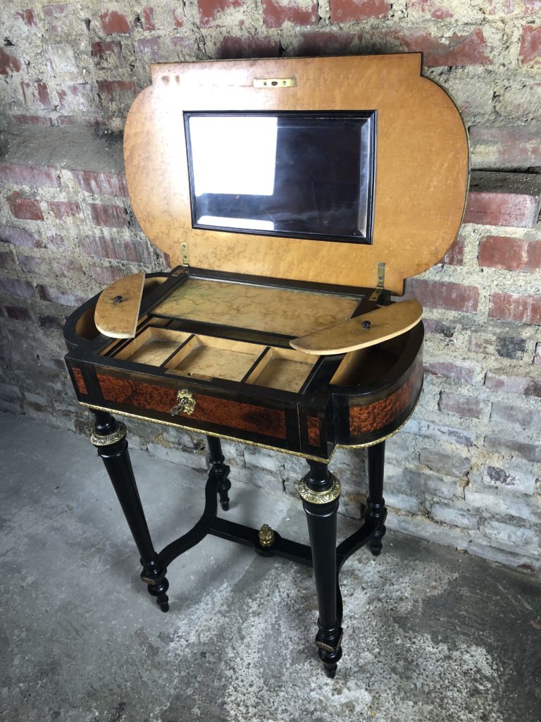 Brocante De La Ferme