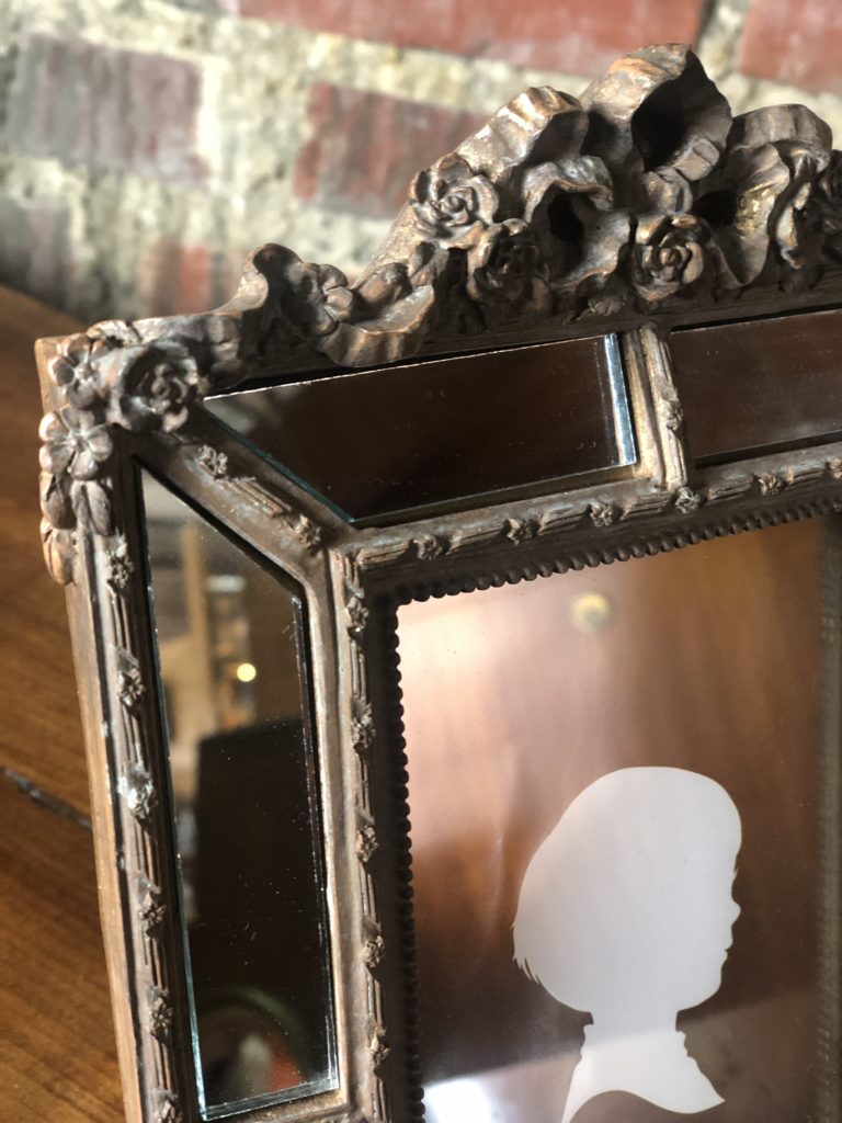 Brocante De La Ferme