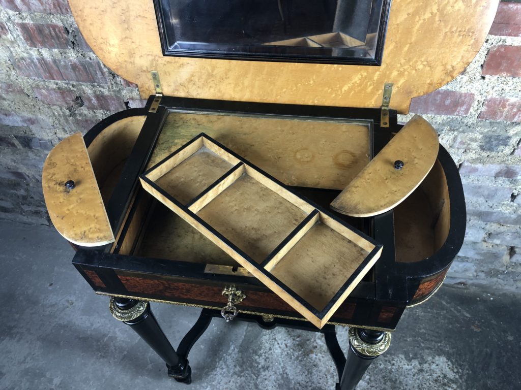 Brocante De La Ferme