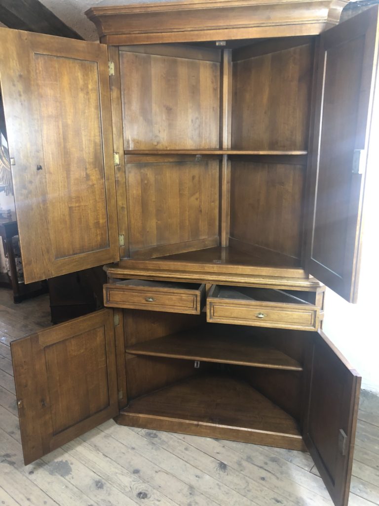 Brocante De La Ferme