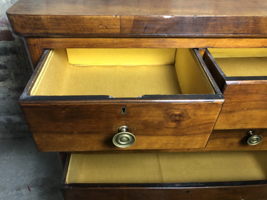 Brocante De La Ferme