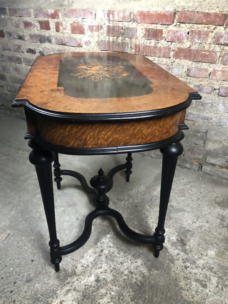 Brocante De La Ferme
