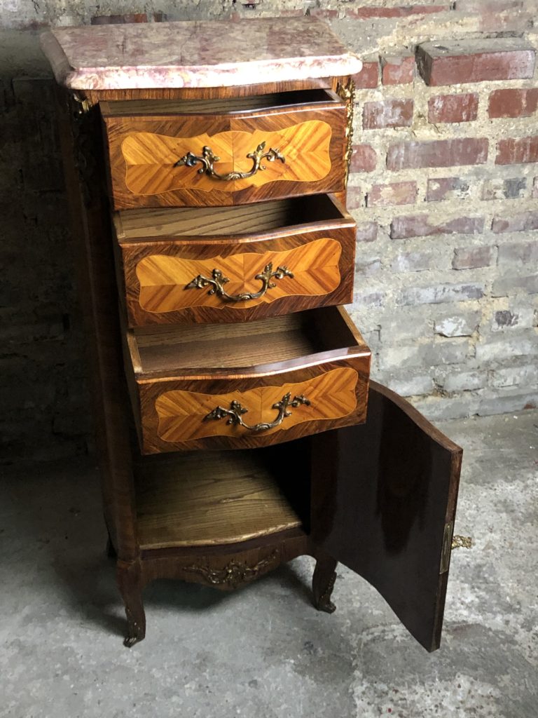 Brocante De La Ferme