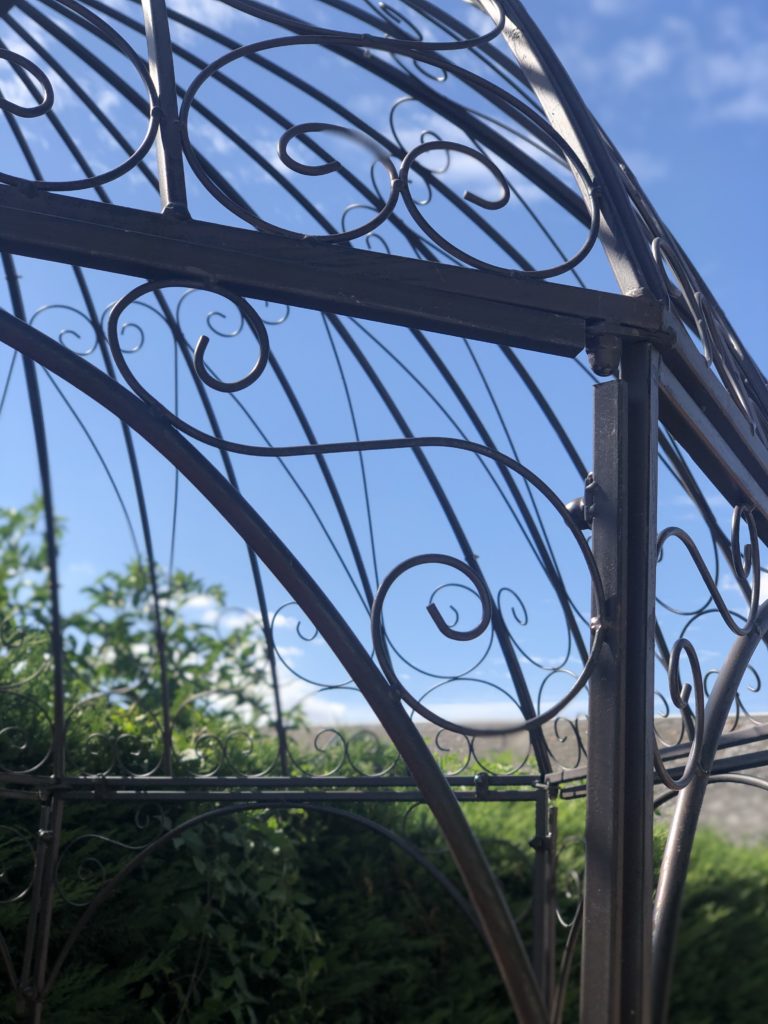 Brocante De La Ferme