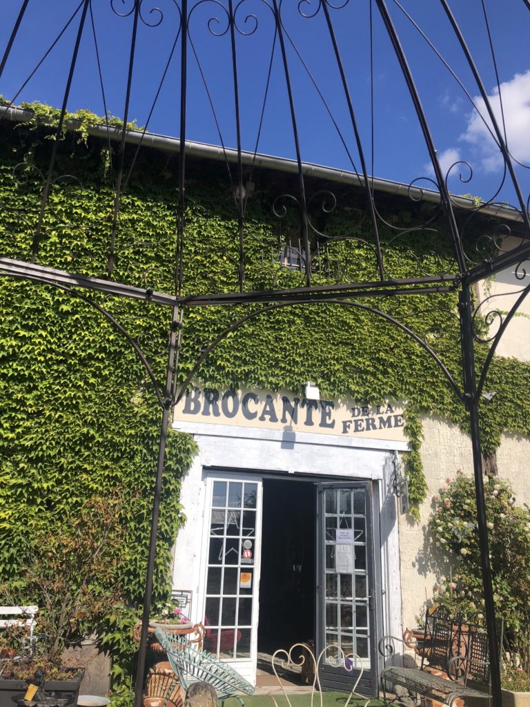 Brocante De La Ferme
