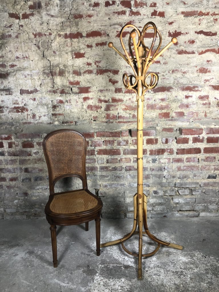 Brocante De La Ferme