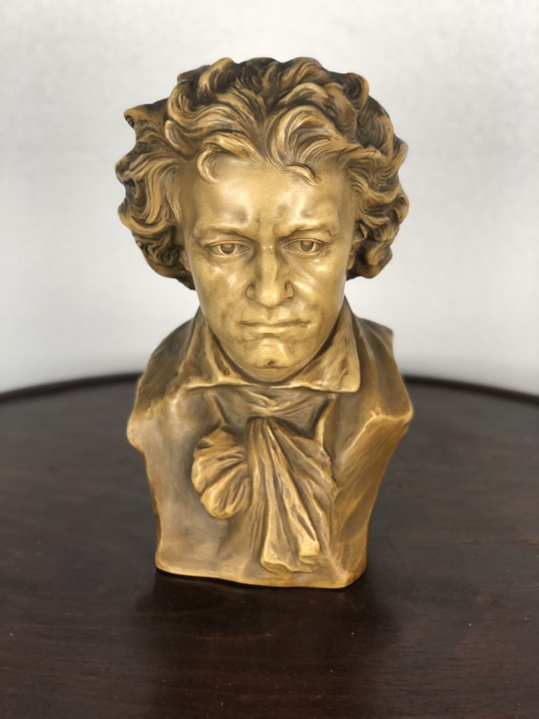 Brocante De La Ferme