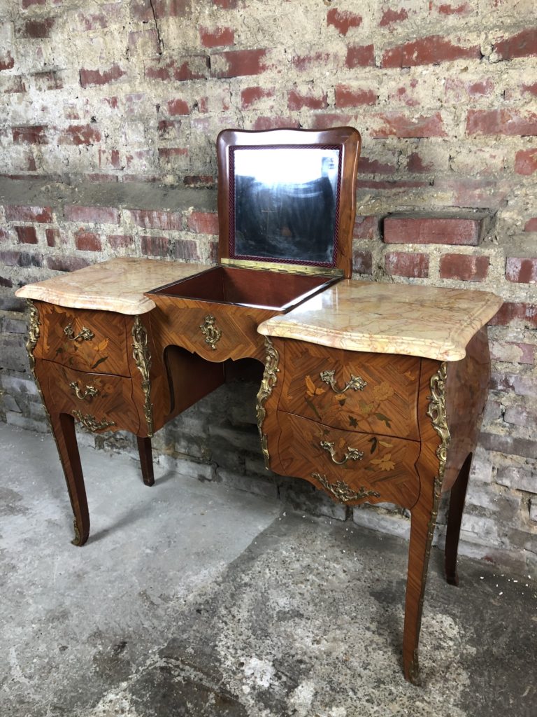 Brocante De La Ferme