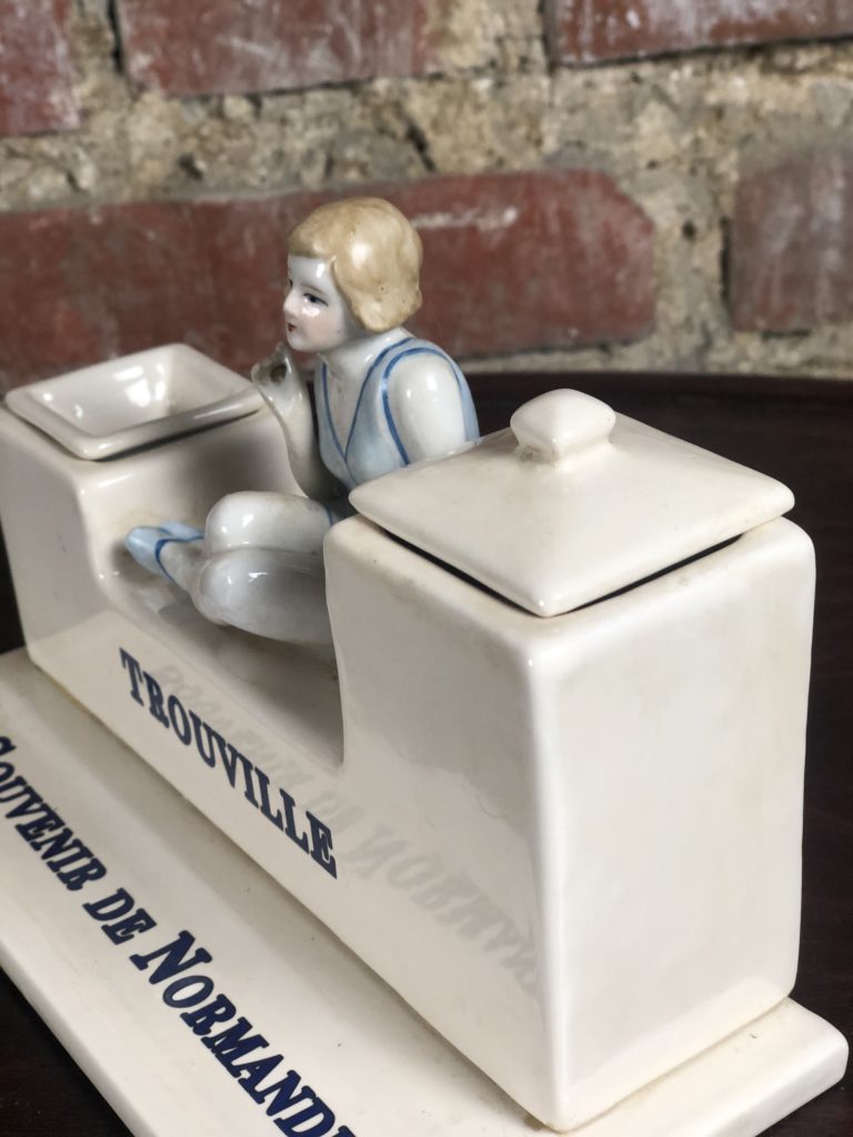 Brocante De La Ferme