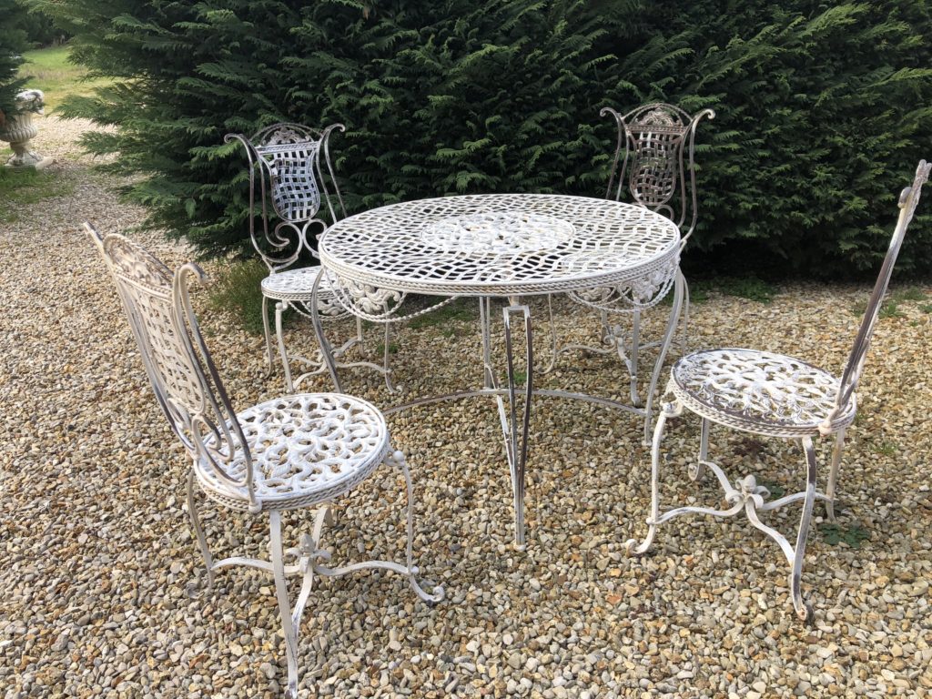 Brocante De La Ferme