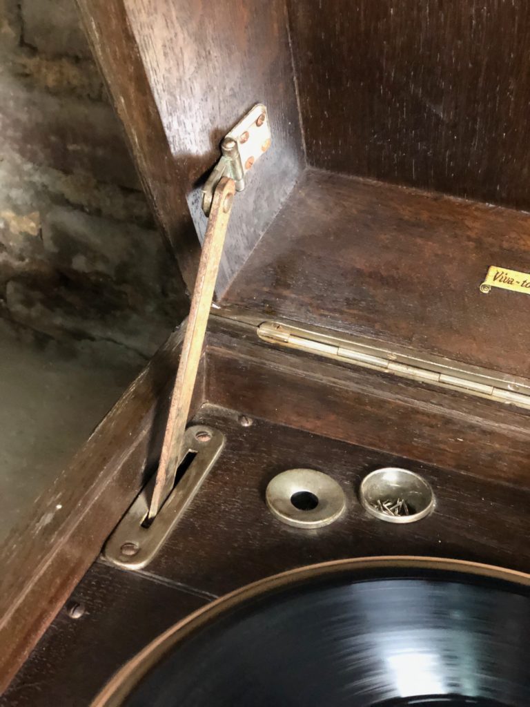 Brocante De La Ferme