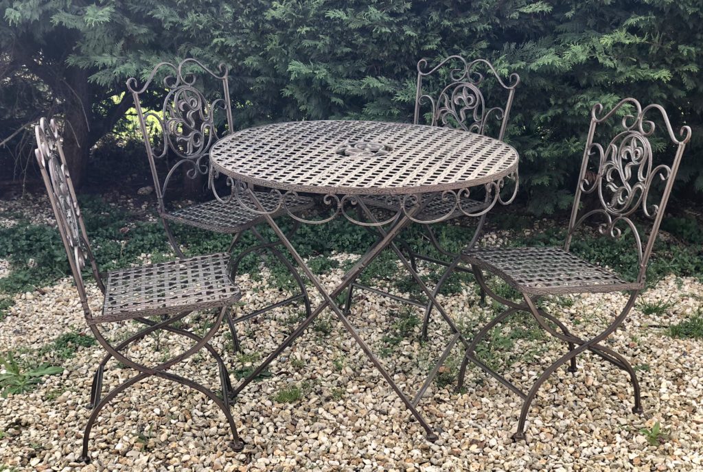 Brocante De La Ferme