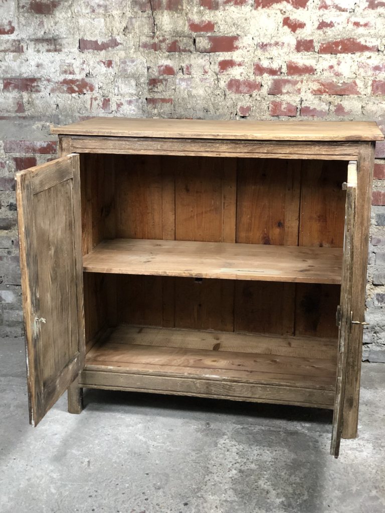 Brocante De La Ferme