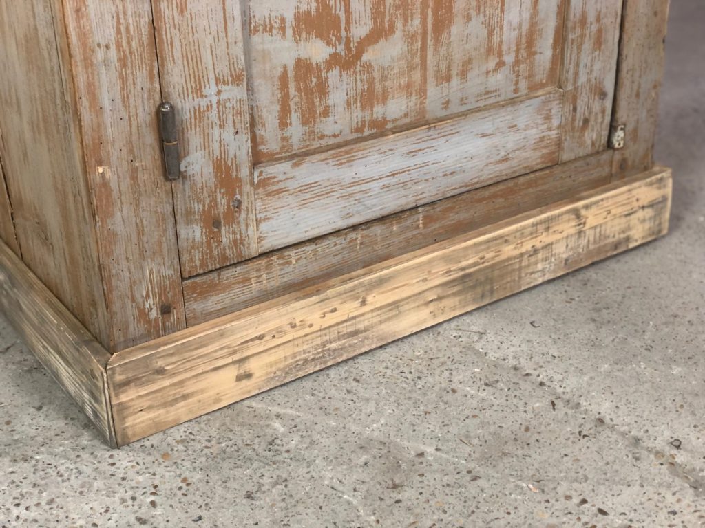 Brocante De La Ferme