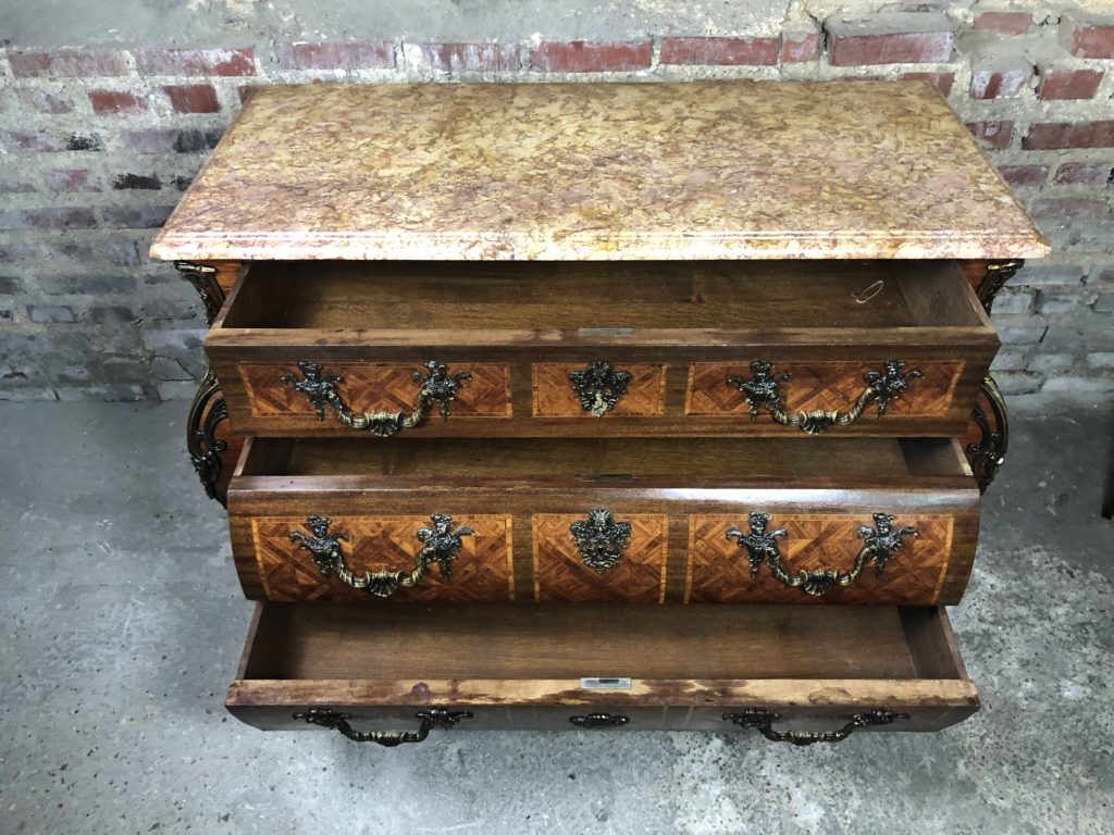 Brocante De La Ferme