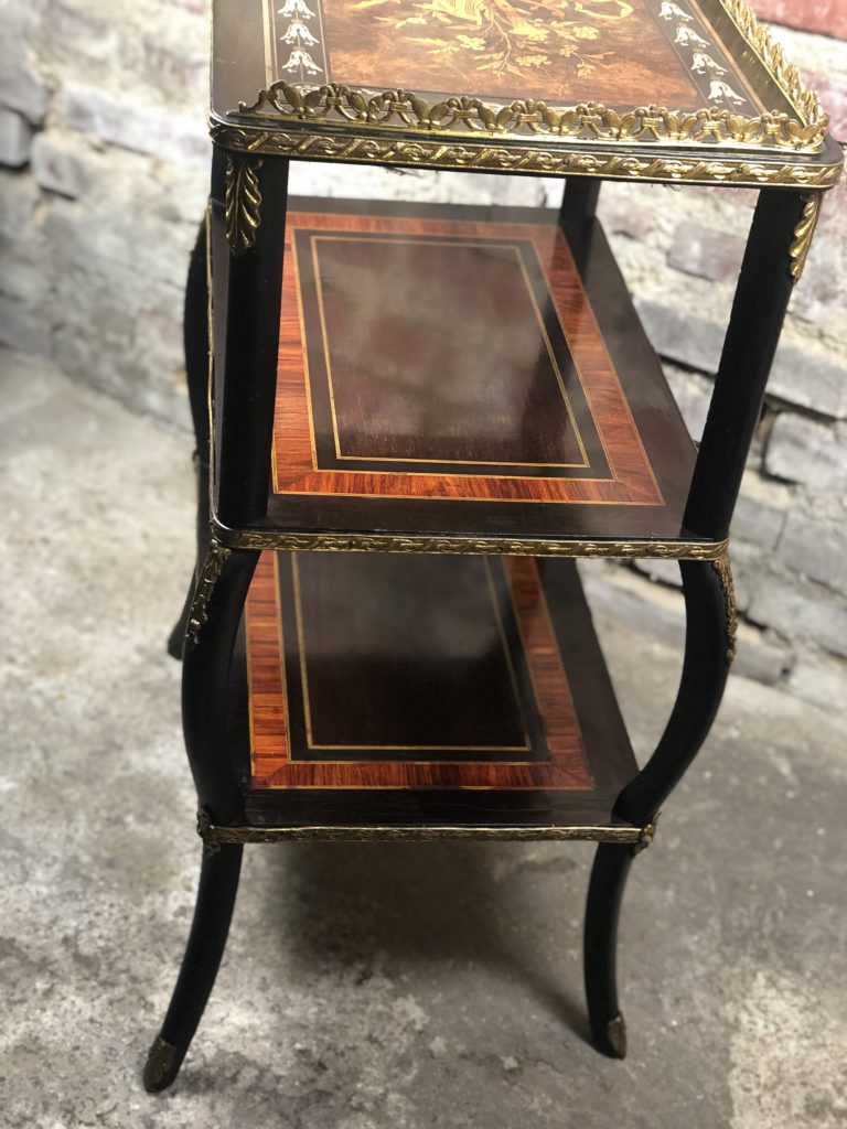 Brocante De La Ferme