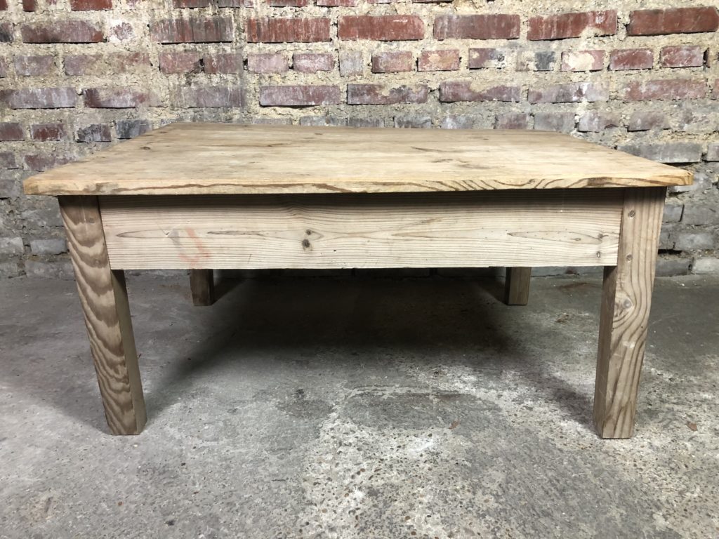 Brocante De La Ferme