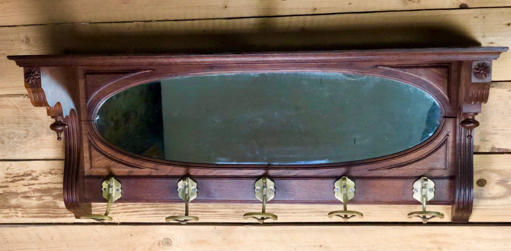 Brocante De La Ferme