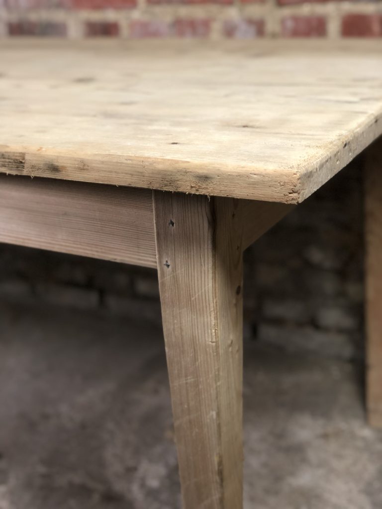 Brocante De La Ferme