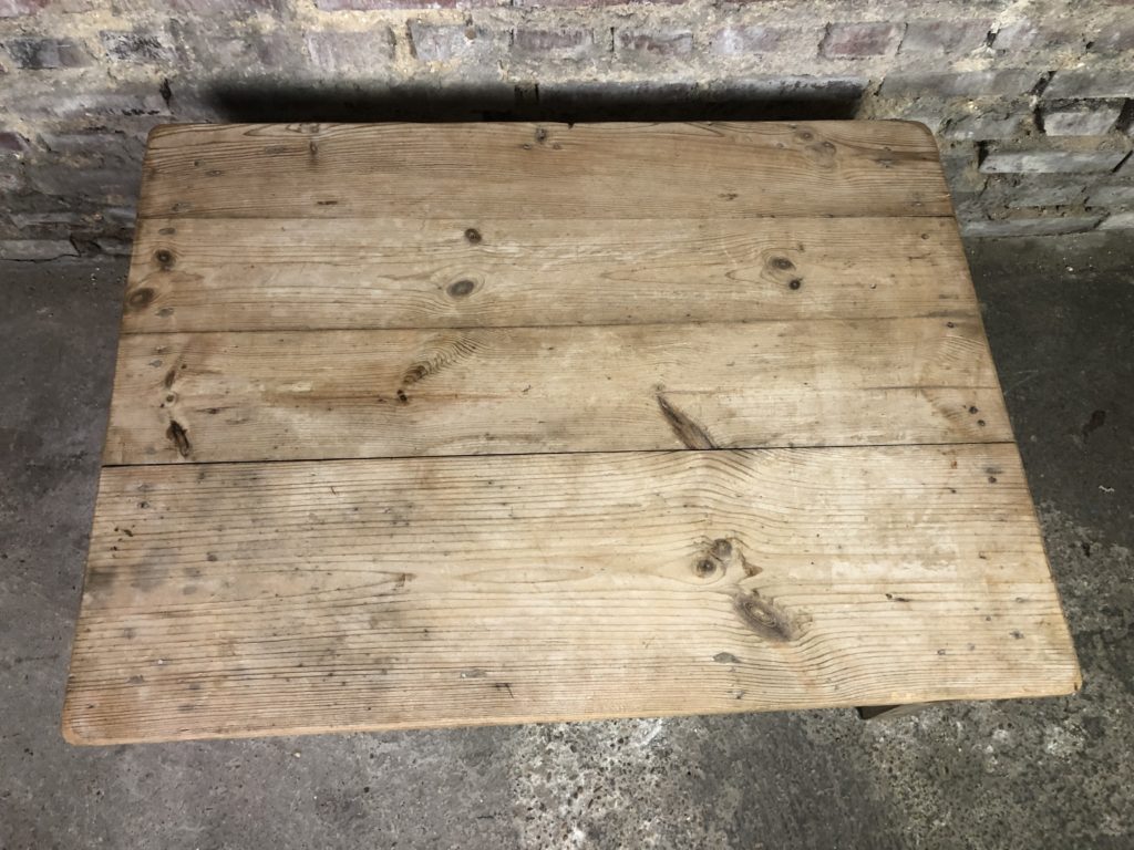 Brocante De La Ferme