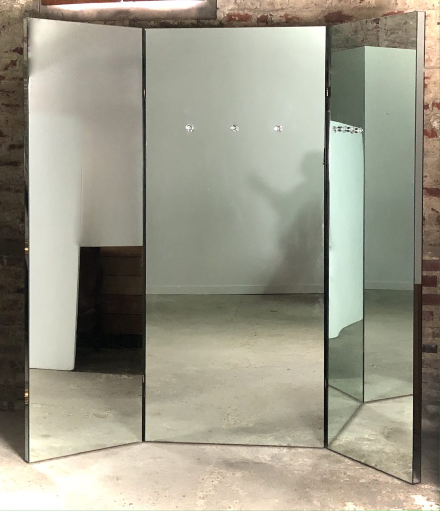 Brocante De La Ferme