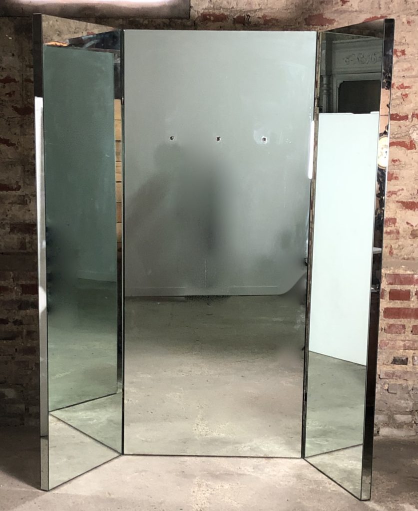 Brocante De La Ferme