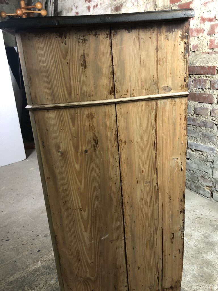 Brocante De La Ferme