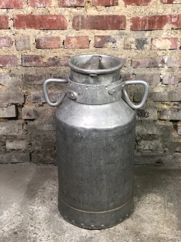 Brocante De La Ferme