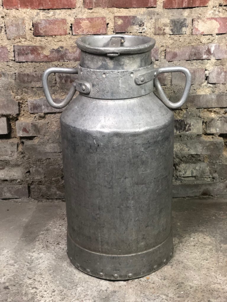 Brocante De La Ferme