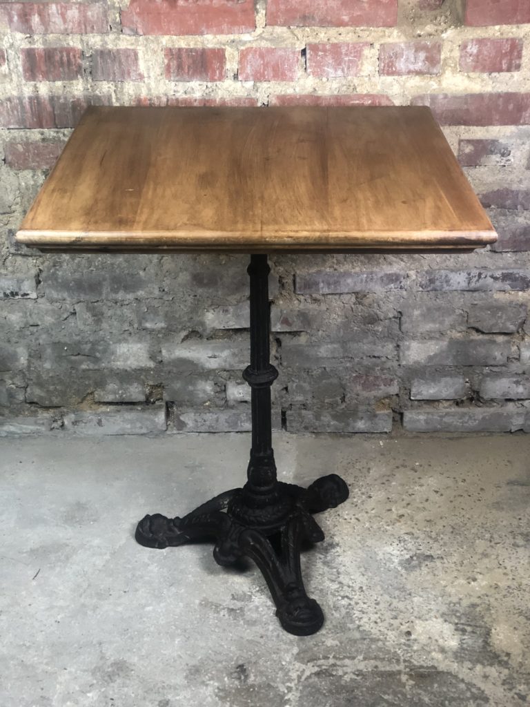 Brocante De La Ferme