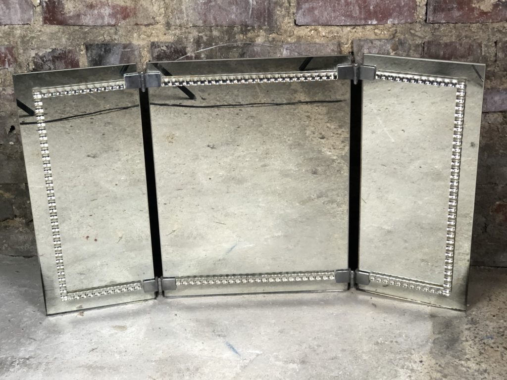 Brocante De La Ferme