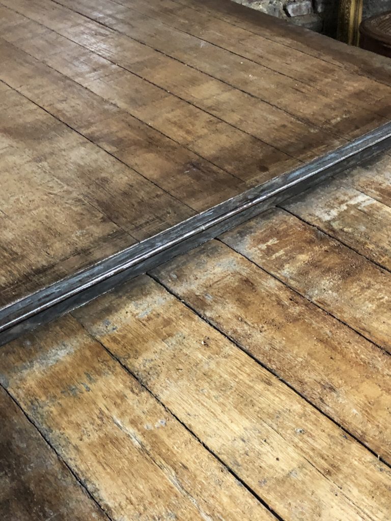 Brocante De La Ferme