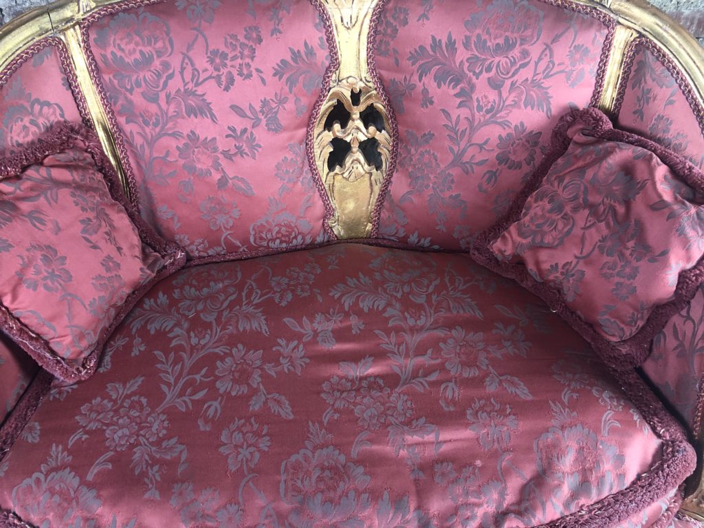 Brocante De La Ferme