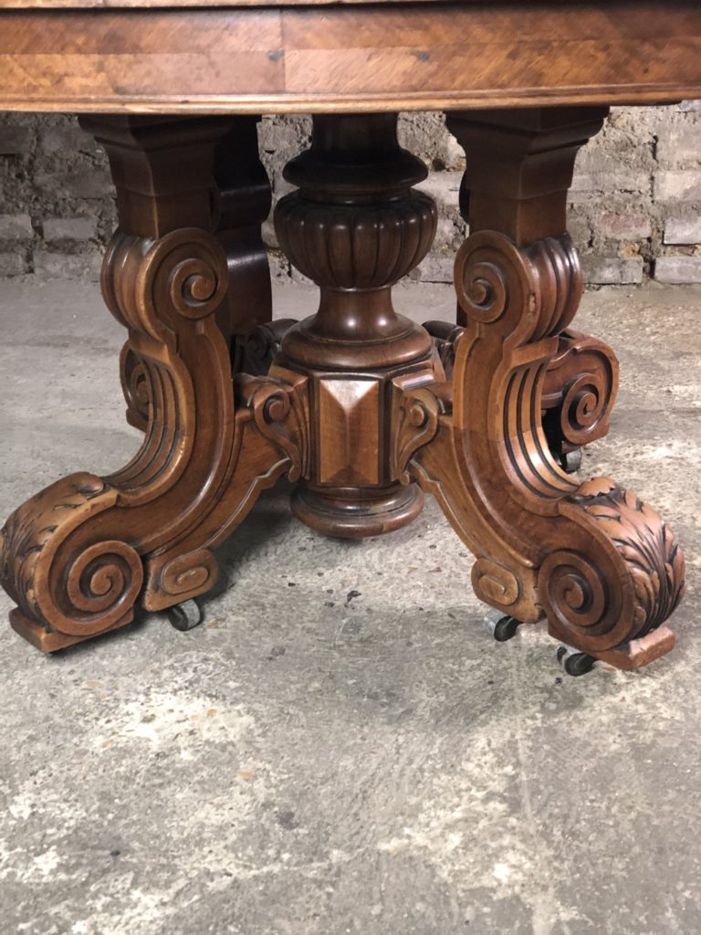 Brocante De La Ferme