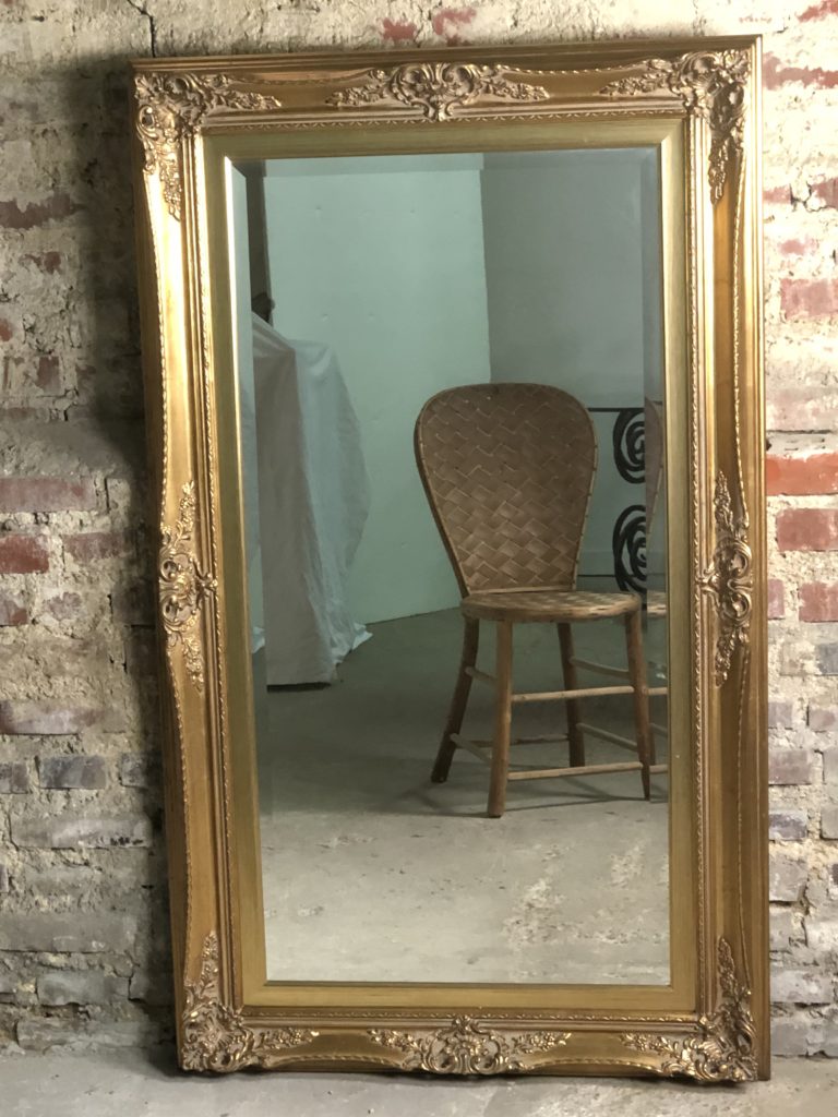 Brocante De La Ferme