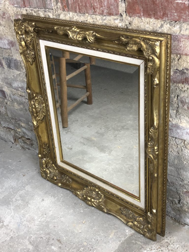 Brocante De La Ferme