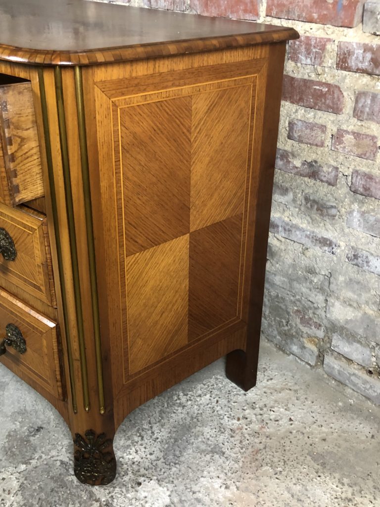 Brocante De La Ferme