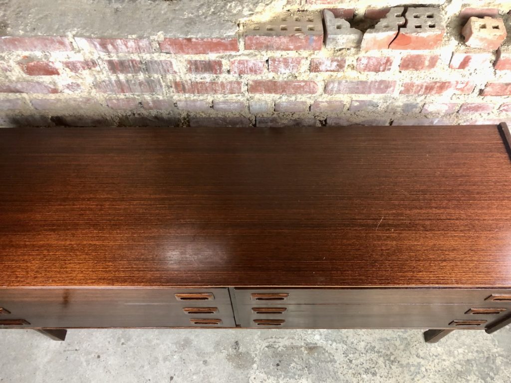 Brocante De La Ferme