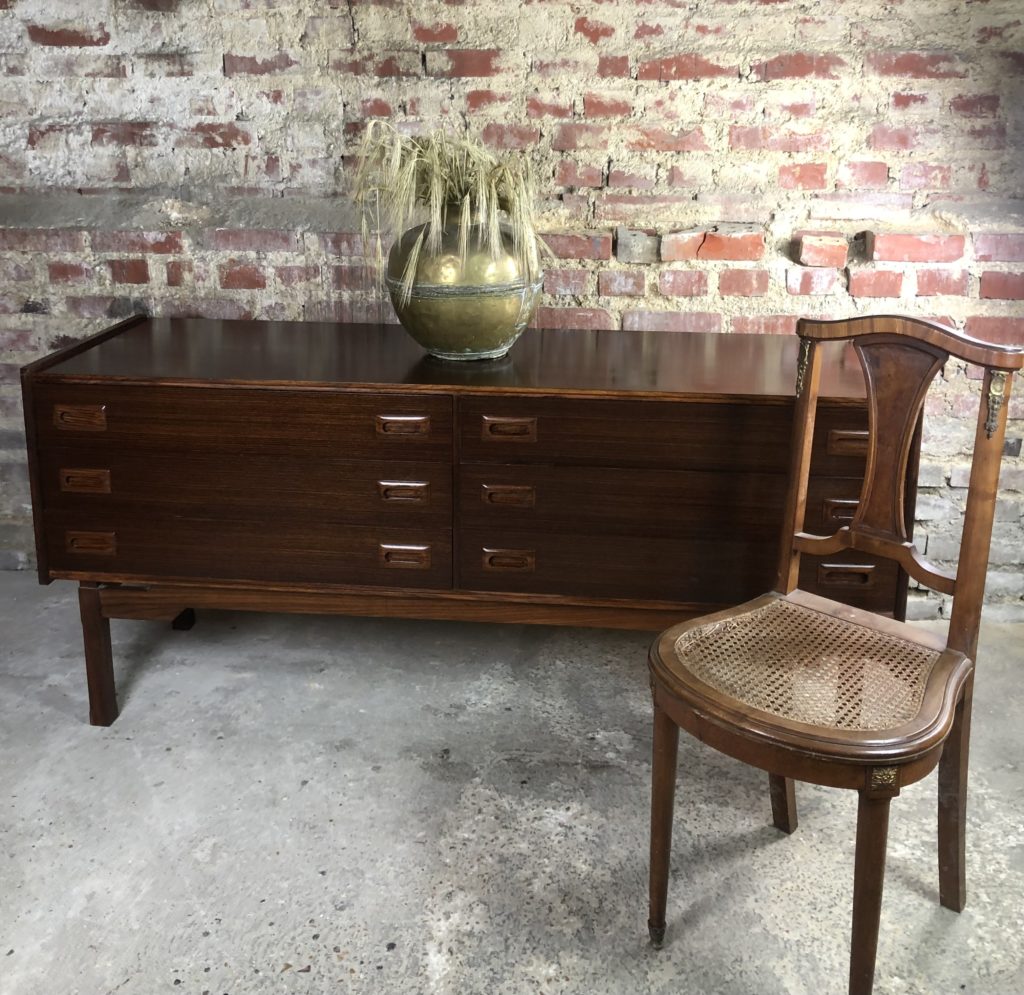Brocante De La Ferme