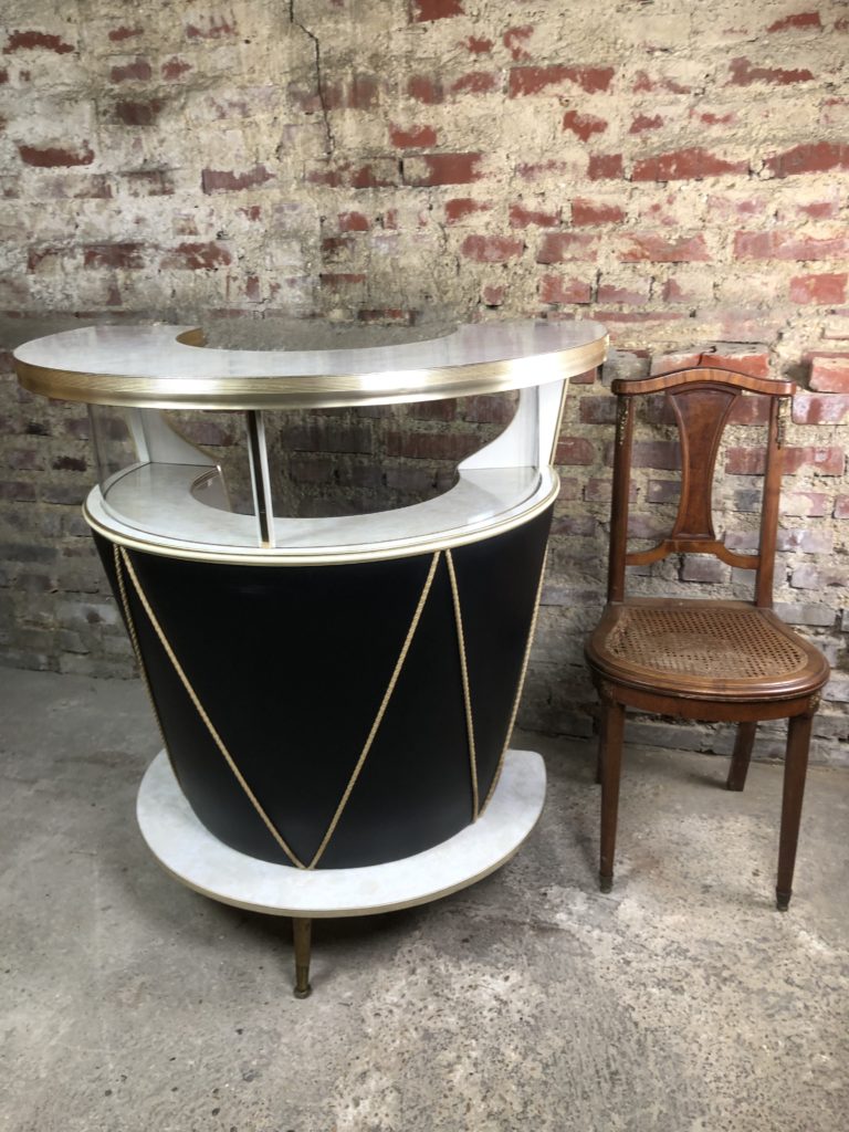 Brocante De La Ferme