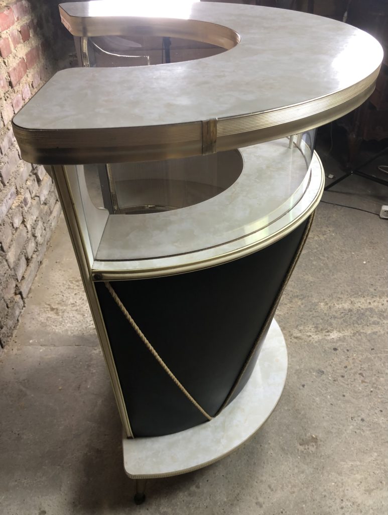 Brocante De La Ferme