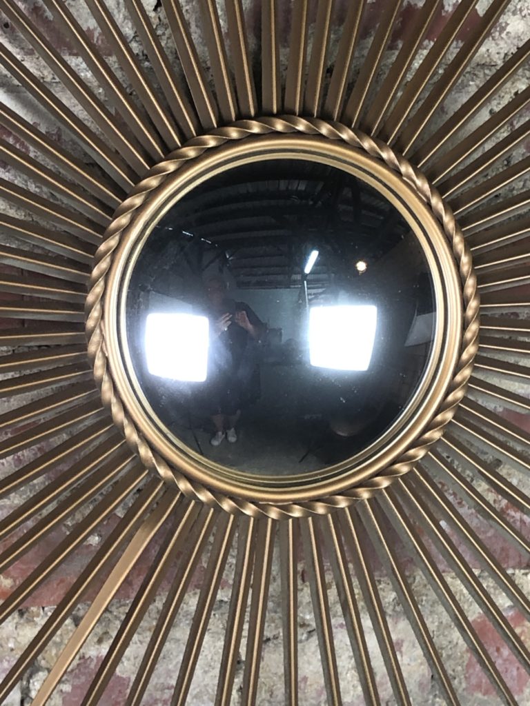 Brocante De La Ferme