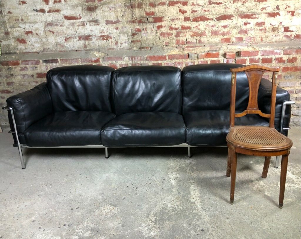 Brocante De La Ferme