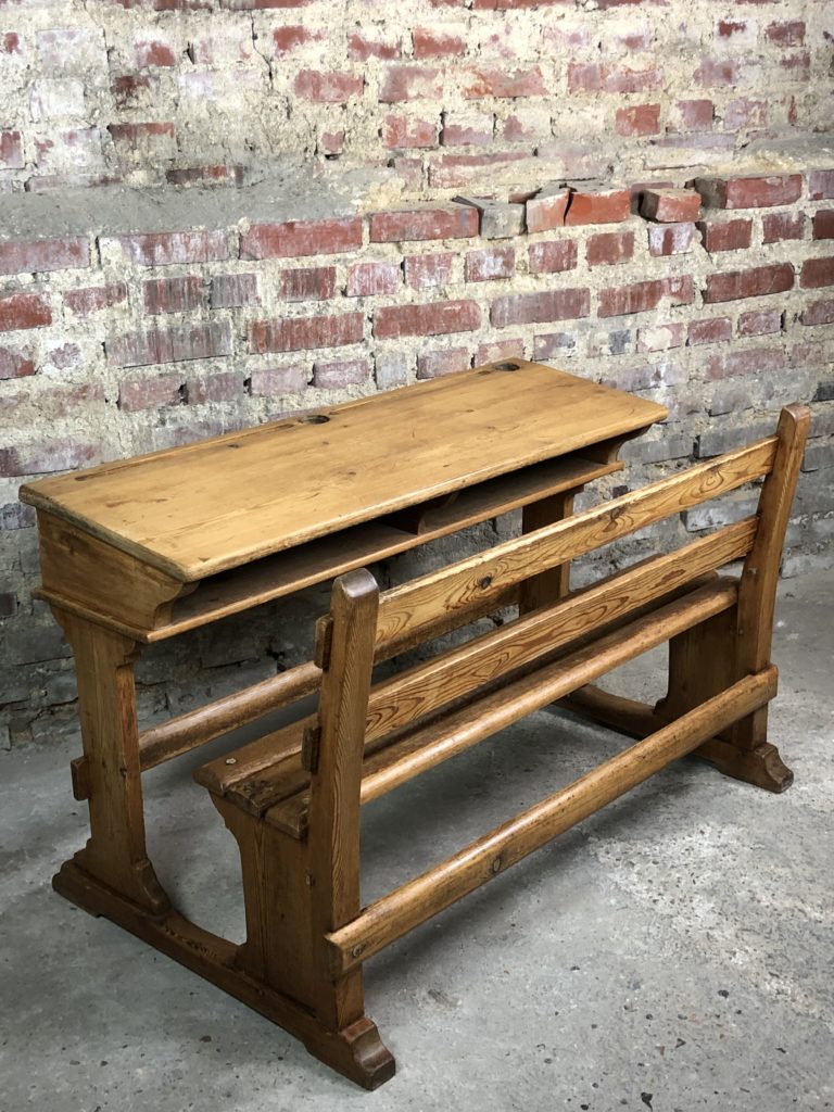 Brocante De La Ferme