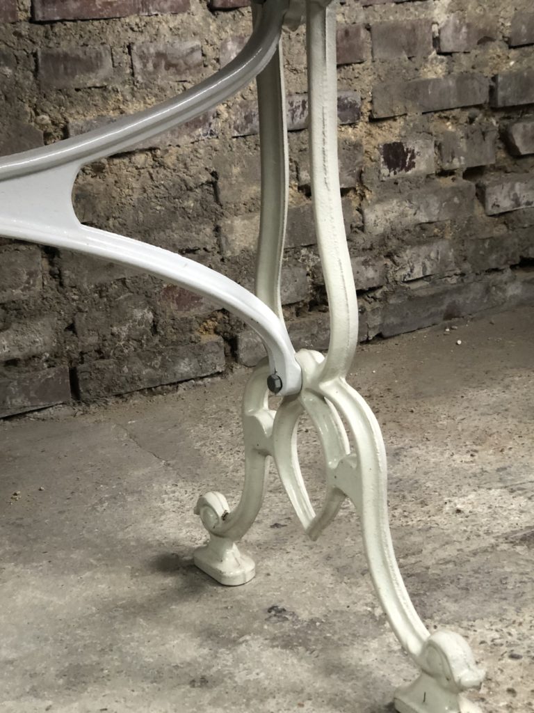 Brocante De La Ferme