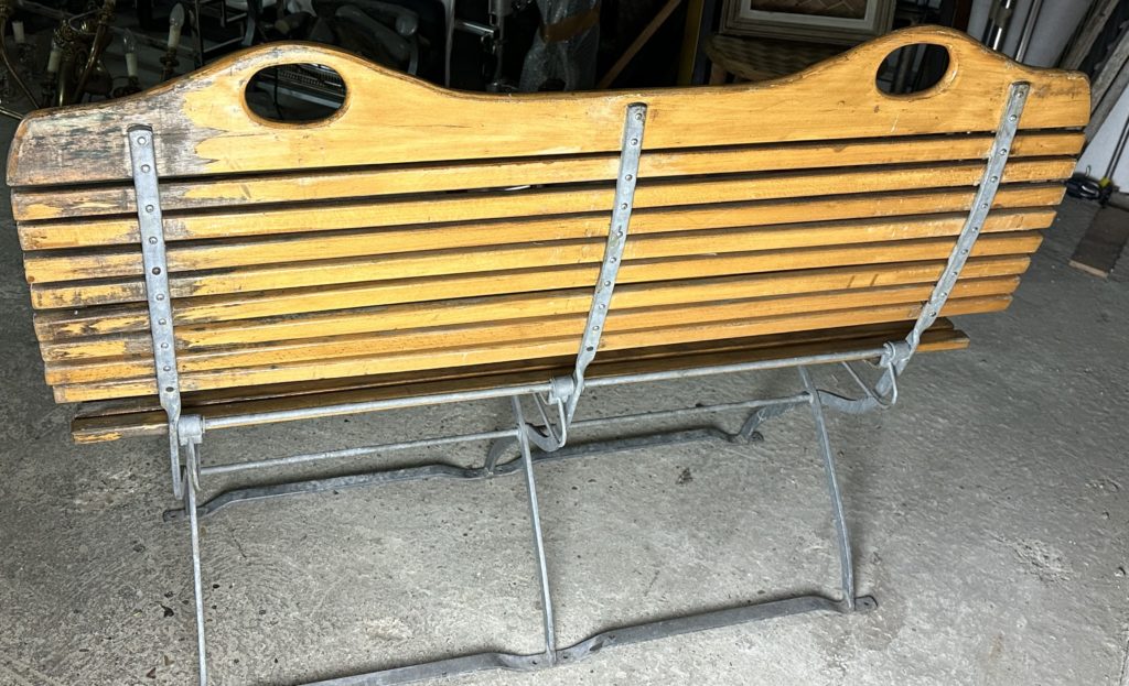 Brocante De La Ferme