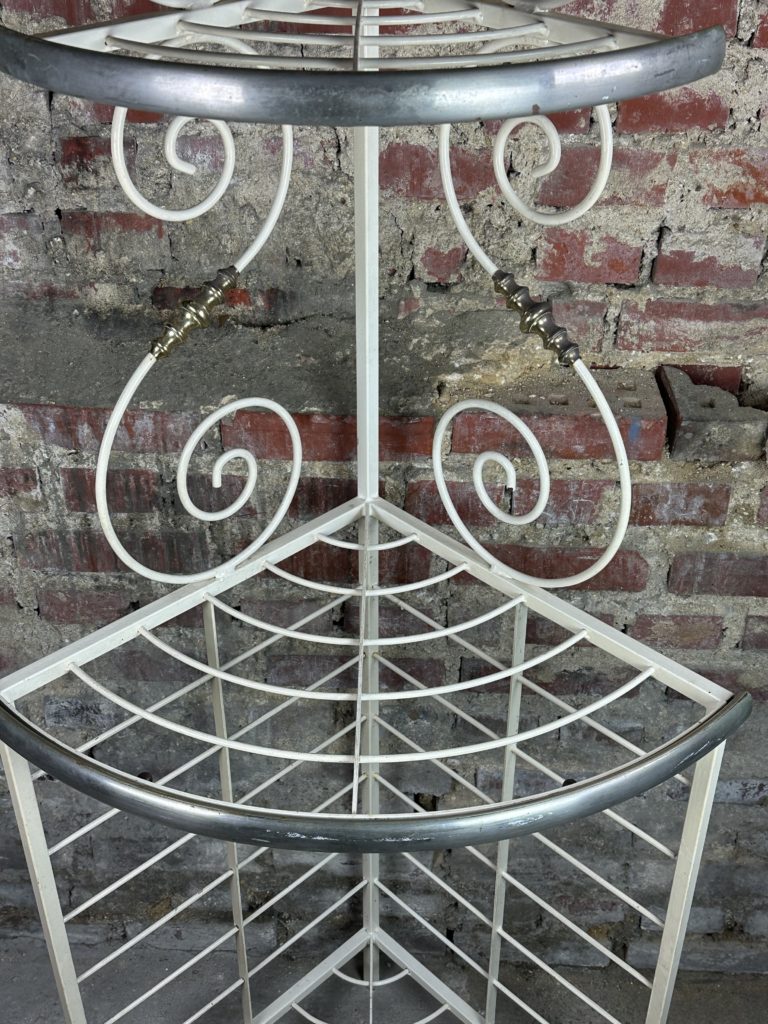 Brocante De La Ferme